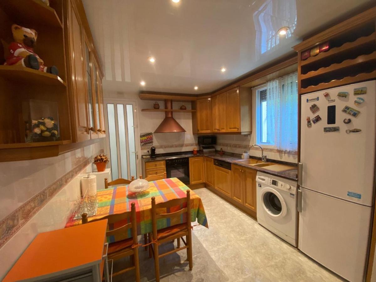 Casa Acogedora Familiar Con Piscina Pallejá エクステリア 写真