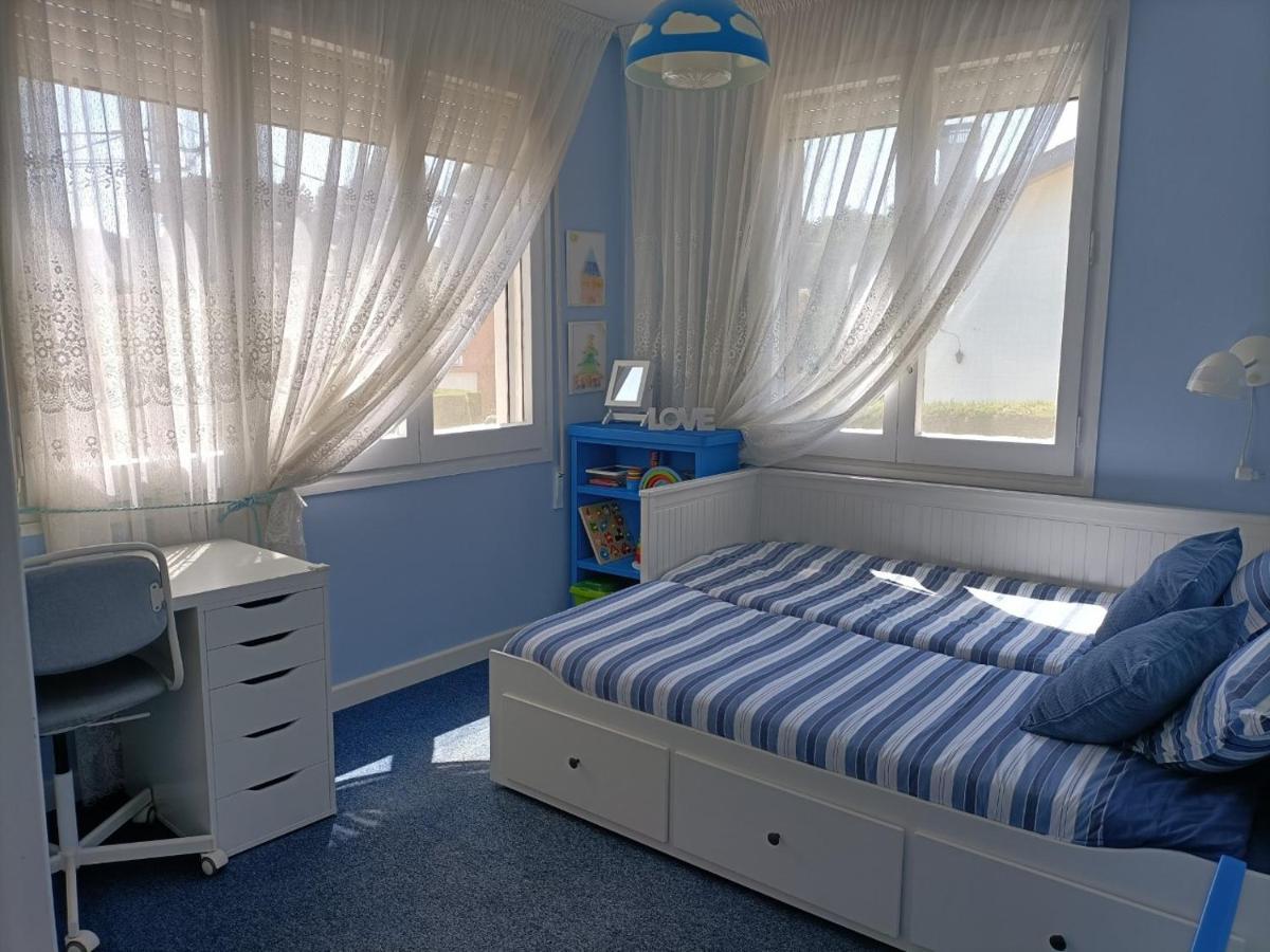 Casa Acogedora Familiar Con Piscina Pallejá エクステリア 写真