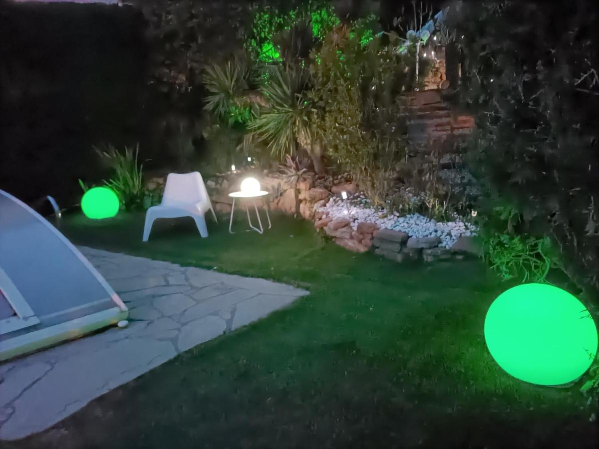 Casa Acogedora Familiar Con Piscina Pallejá エクステリア 写真