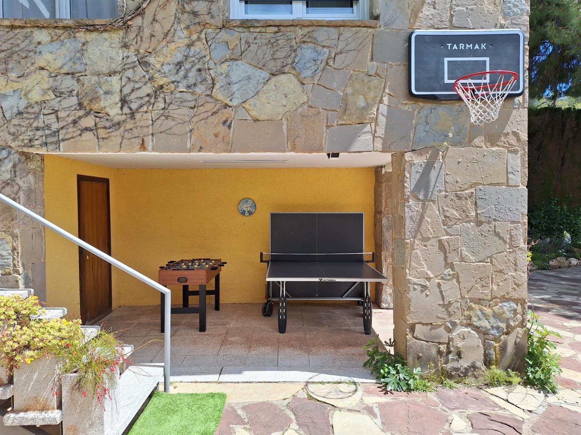 Casa Acogedora Familiar Con Piscina Pallejá エクステリア 写真